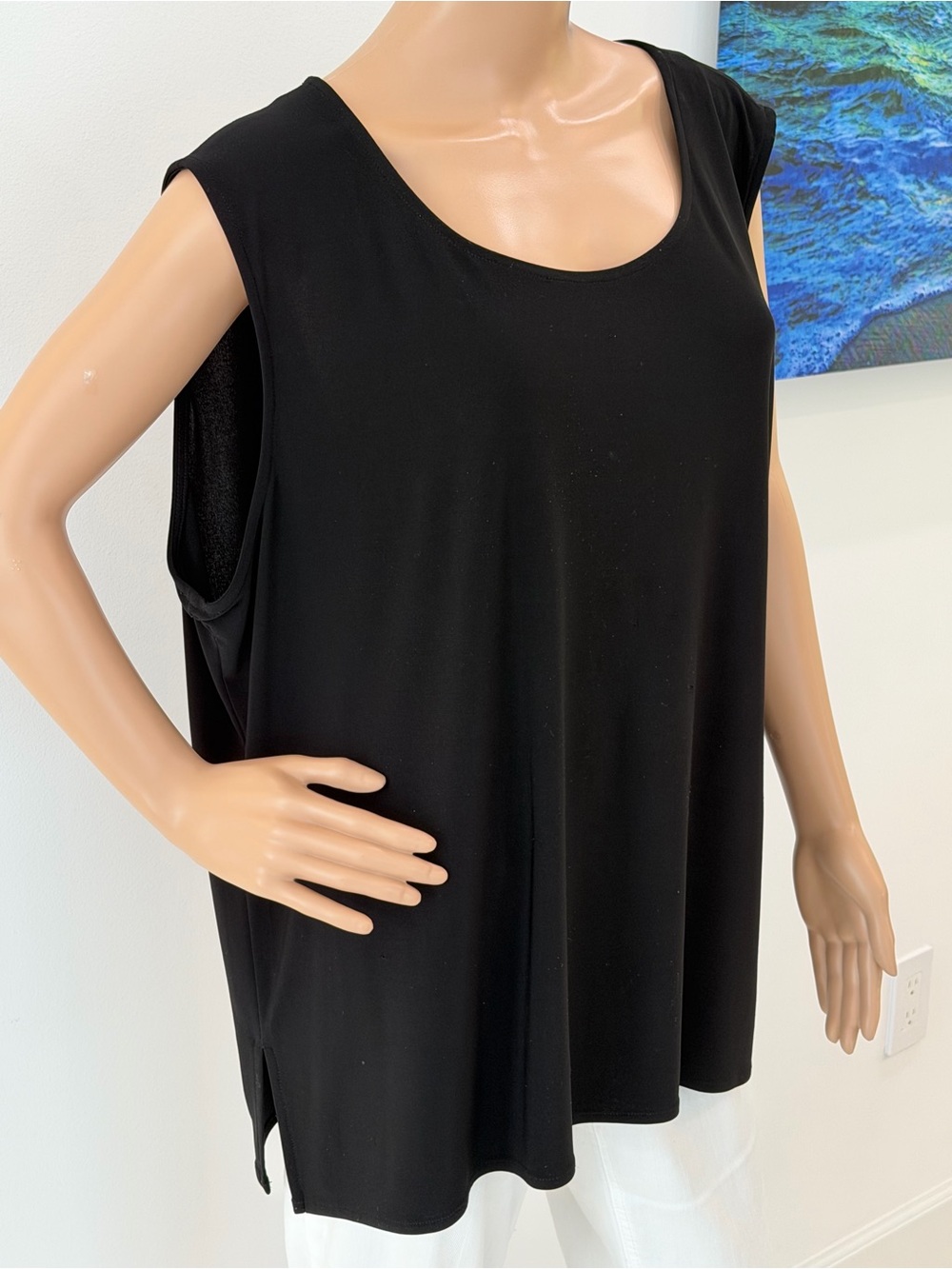 Pretty and Comfy Caroline Rose Tunic Top, Relaxed Fit, Side Slits - Picture 3 of 9